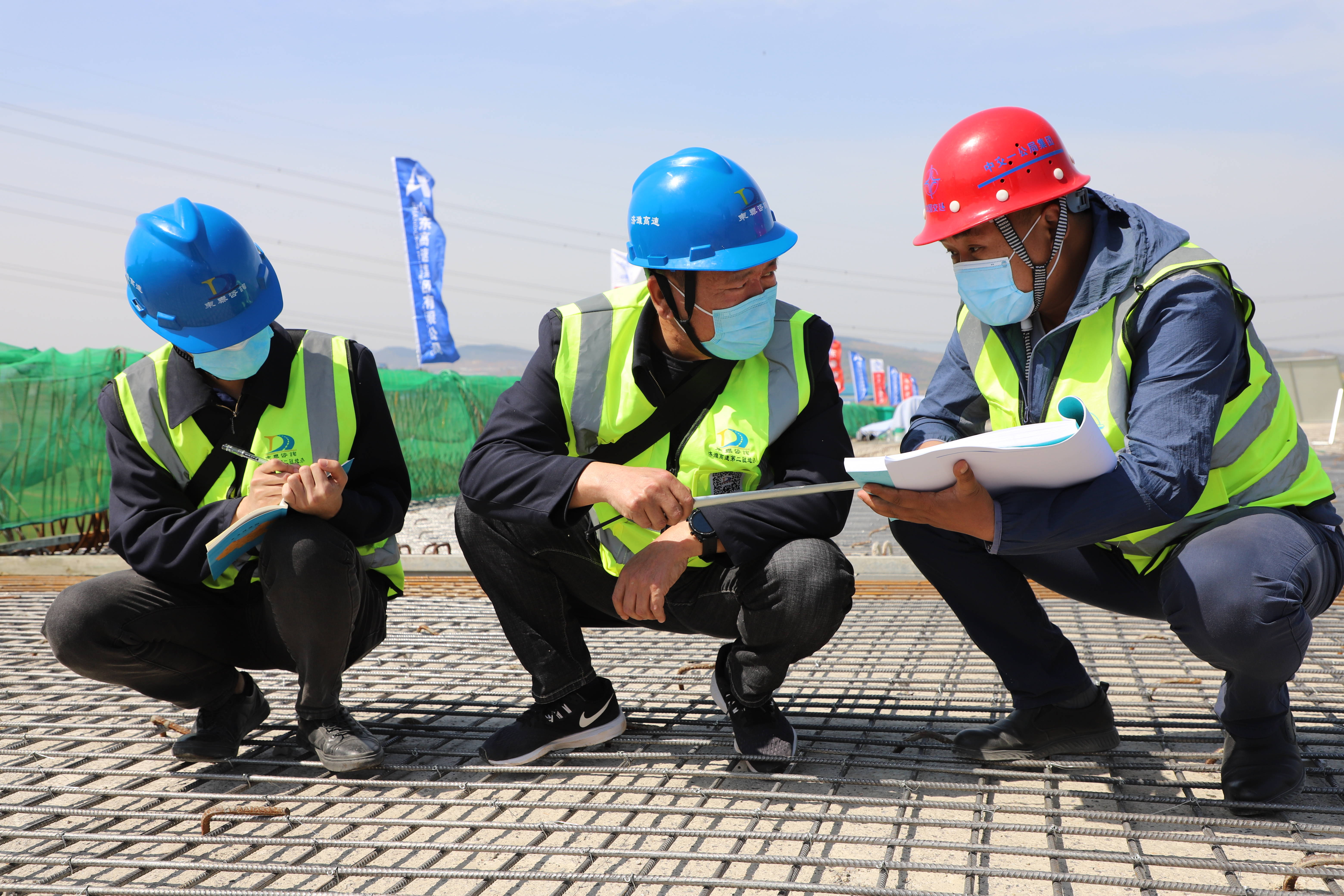 中原監理與北京泰豐恒基攜手推進漢中寧強黃壩驛加油站改建工程